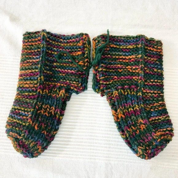 Multicolor Hand Knit Slippers - Picture 4 of 7